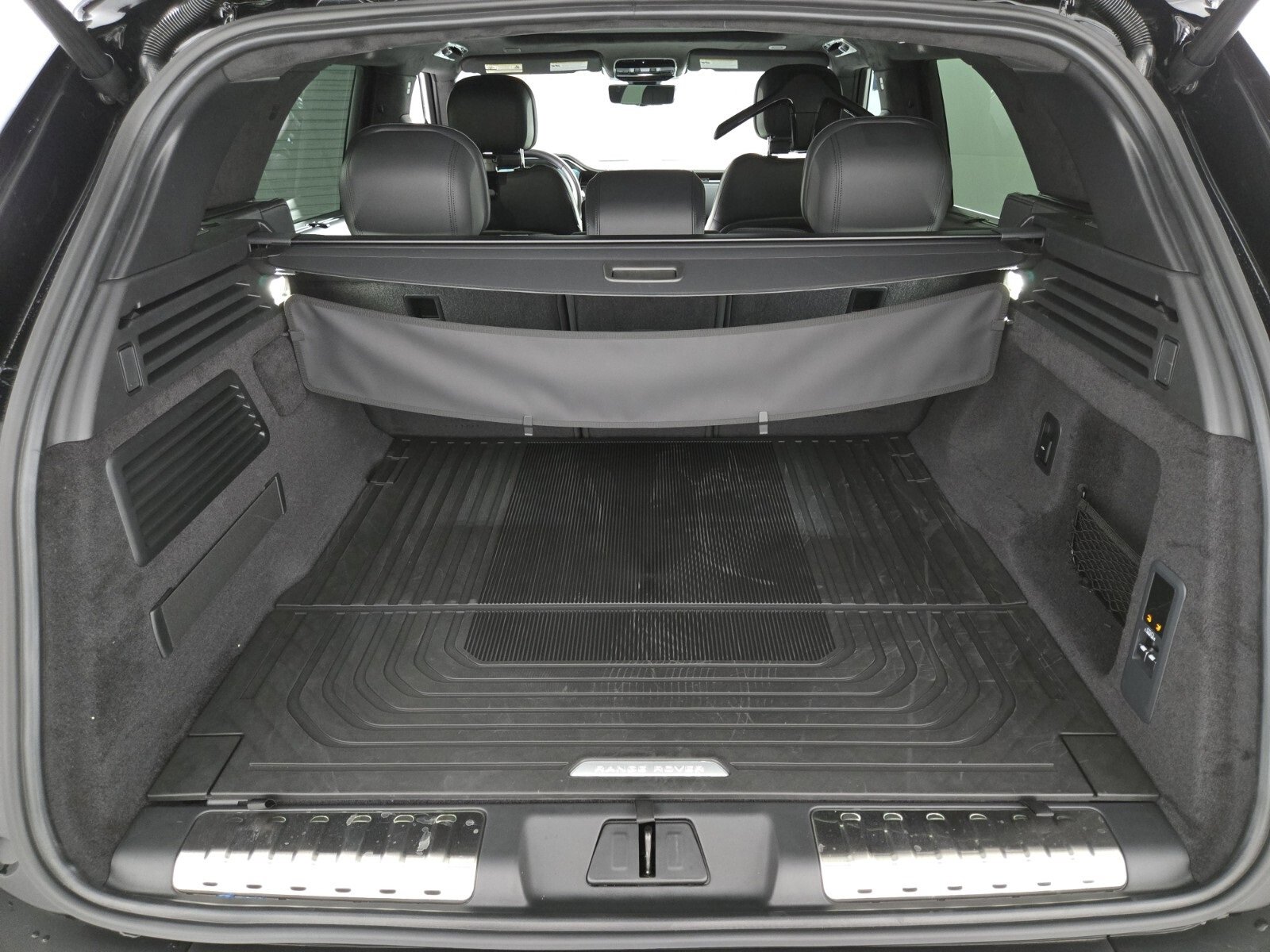 New 2025 Land Rover Range Rover Sport Autobiography image 12