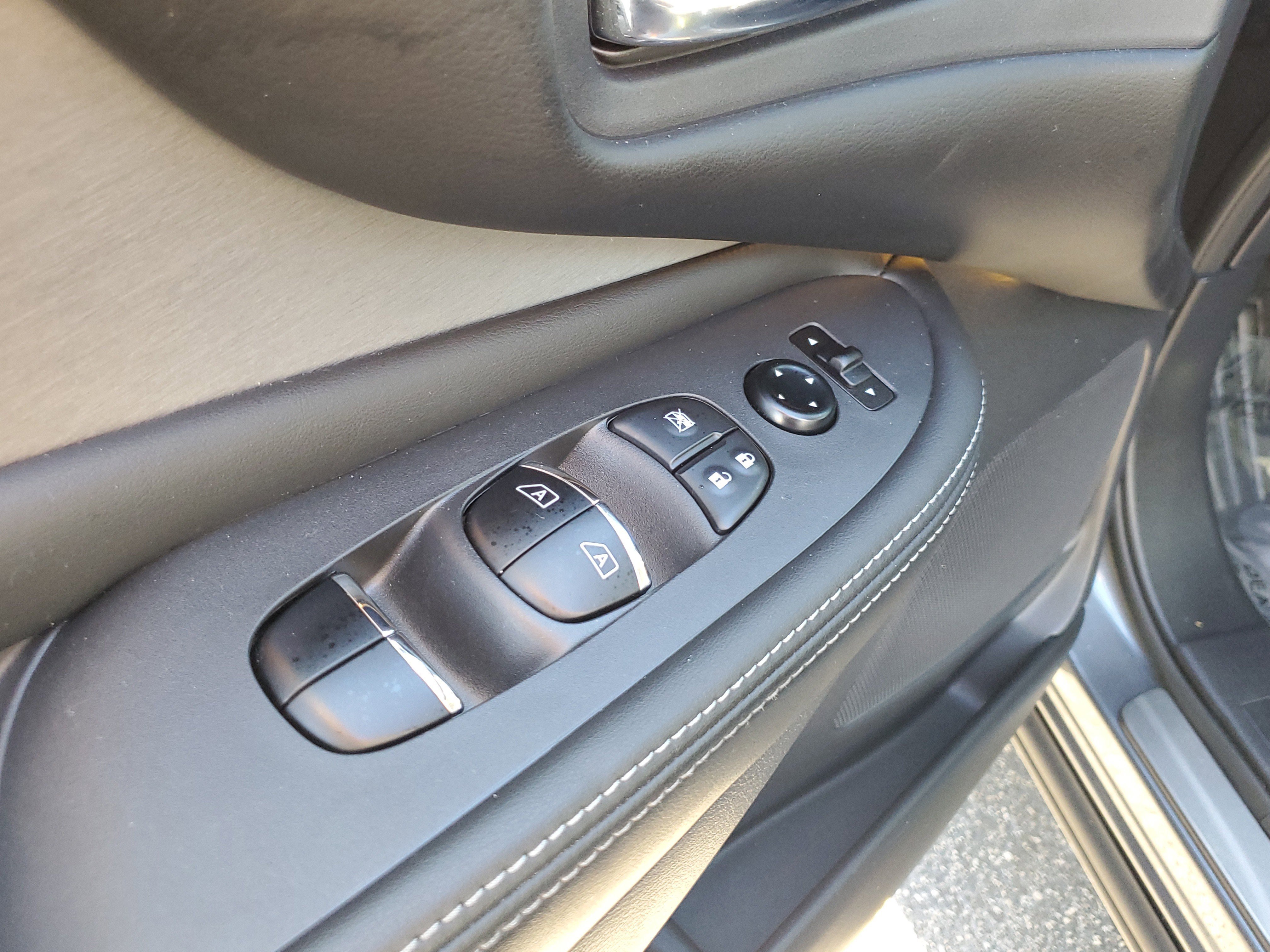 Used 2022 Nissan Murano SL image 19