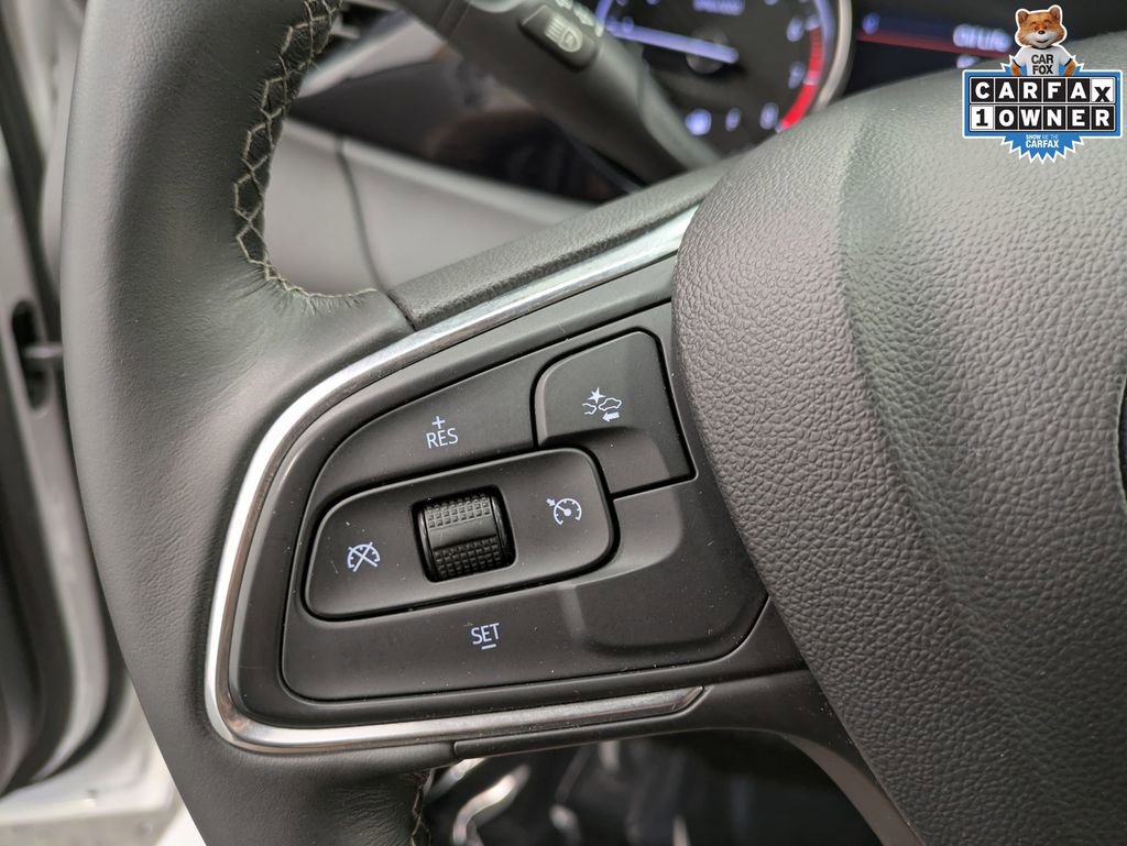 Used 2022 Buick Encore GX Preferred w/ Sport Touring Package FWD image 17