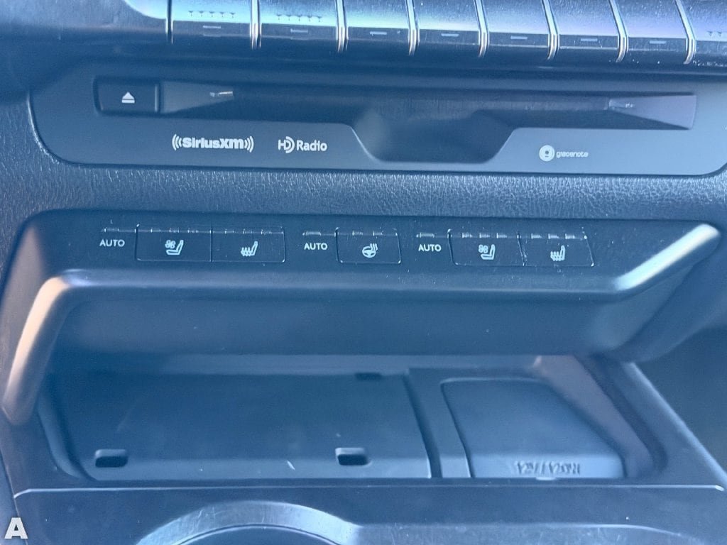 Used 2020 Lexus UX 200 w/ Premium Package FWD image 30