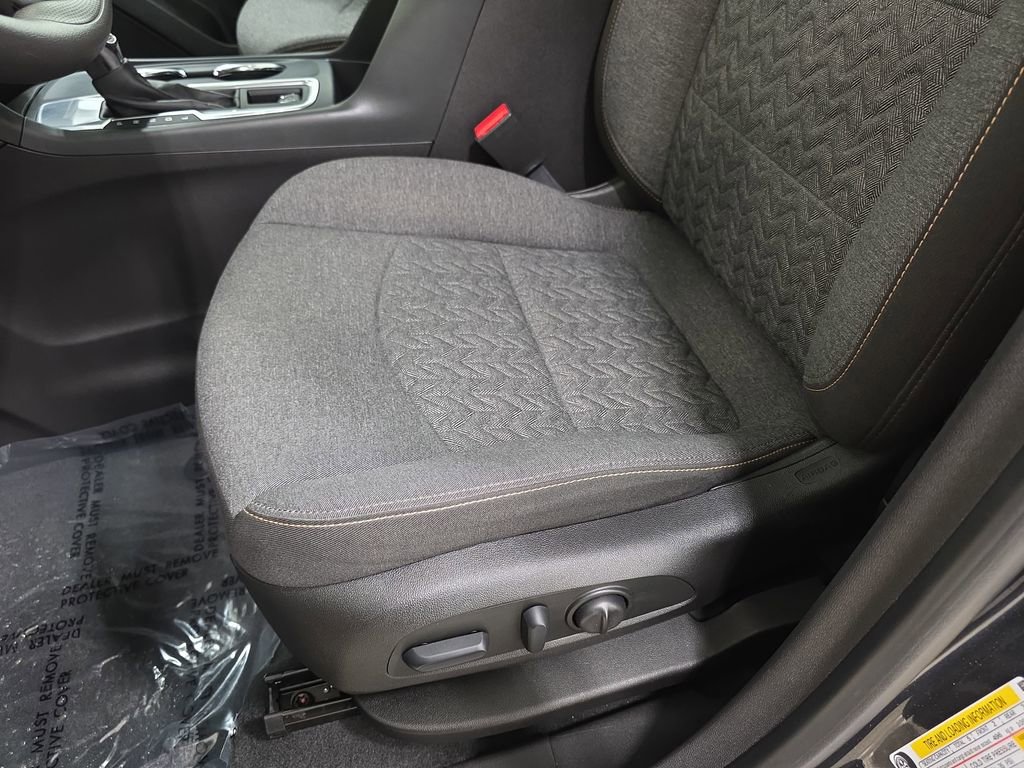 Used 2022 Chevrolet Equinox LT image 29