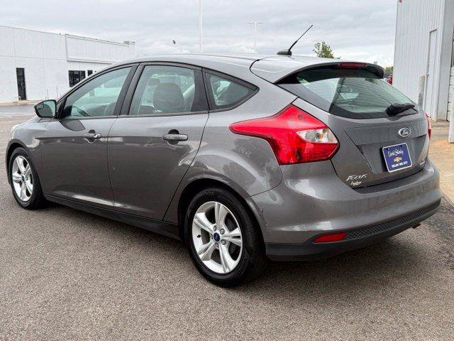 Used 2014 Ford Focus SE FWD image 2