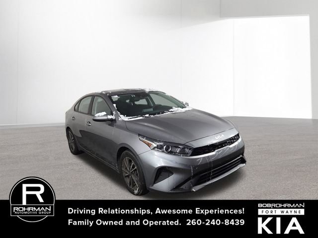 Certified 2023 Kia Forte LXS image 4