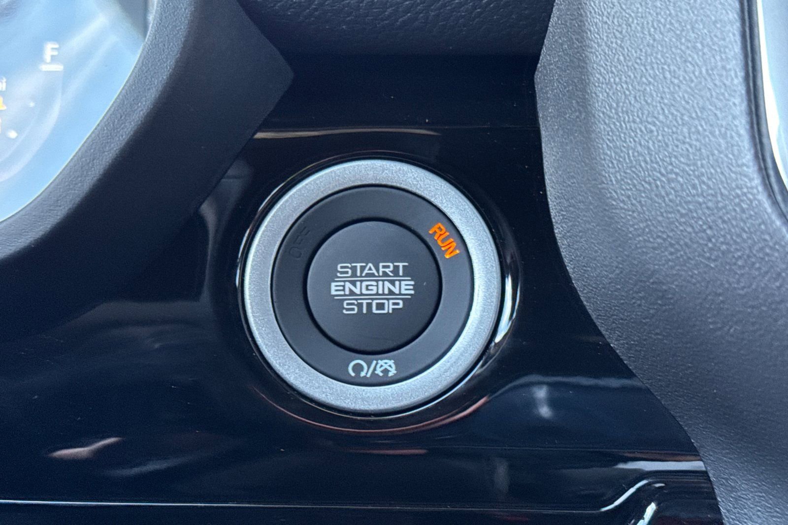 New 2026 RAM 1500 Laramie w/ Night Edition image 21