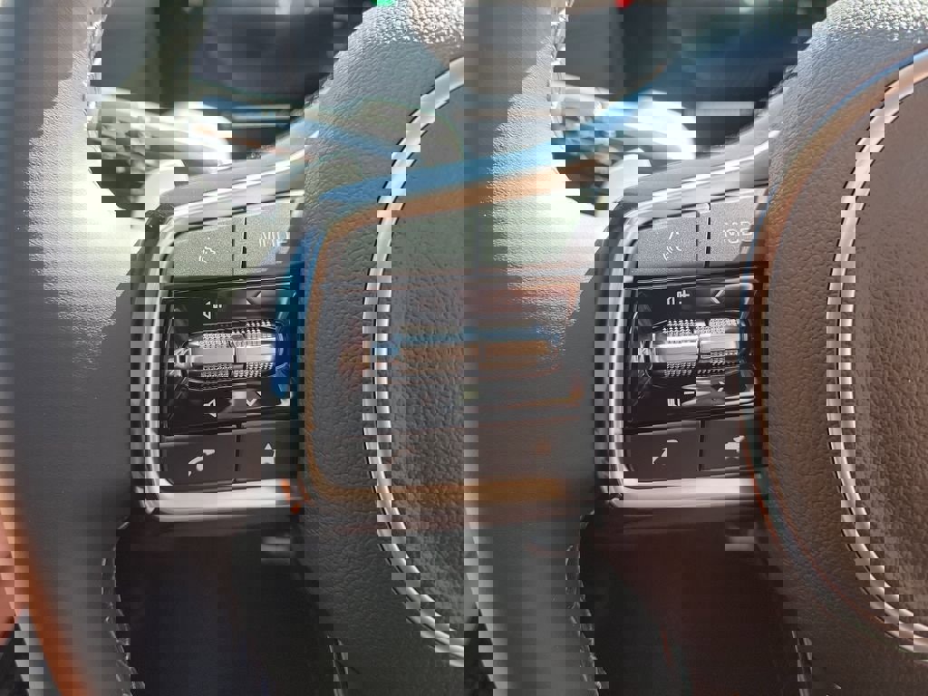 New 2026 Kia Carnival EX FWD image 27