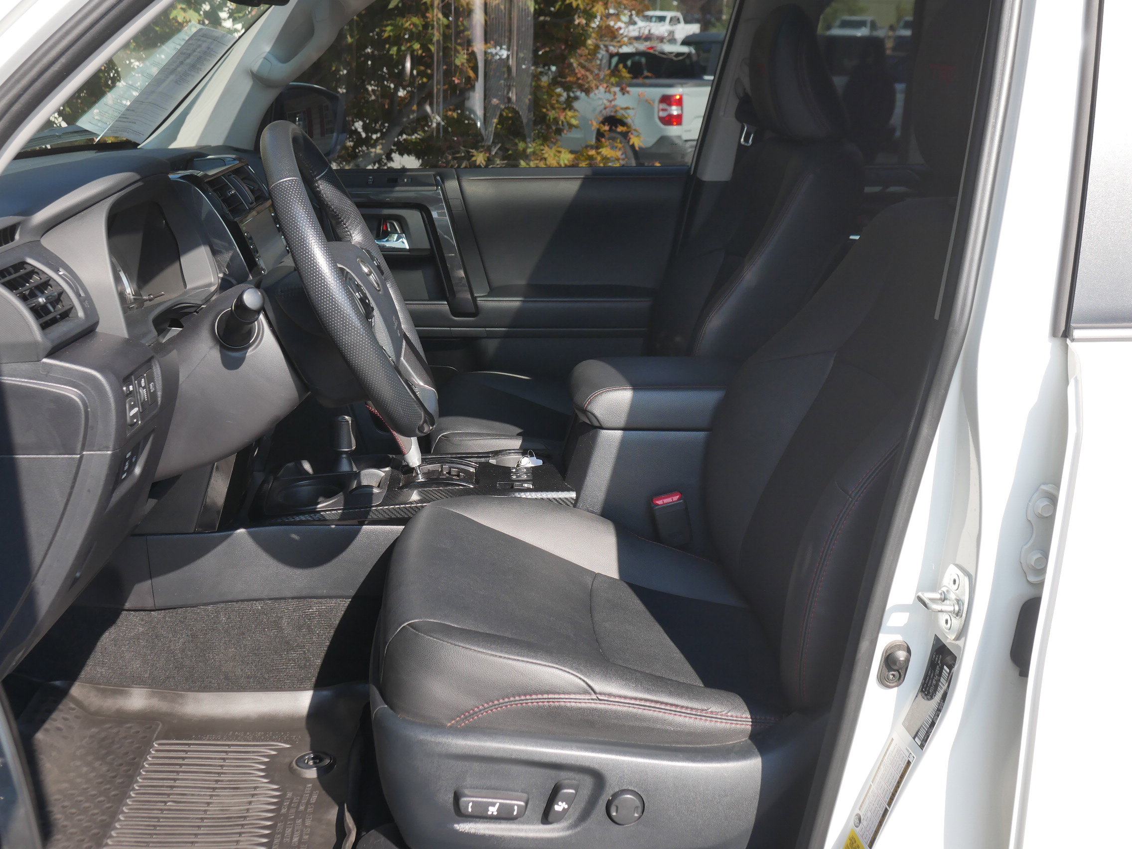 Used 2023 Toyota 4Runner TRD Off-Road Premium w/ Moonroof Package image 3