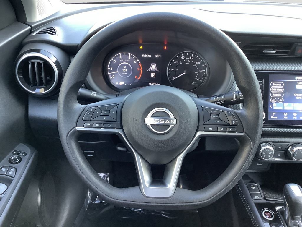 Used 2023 Nissan Kicks SV image 19