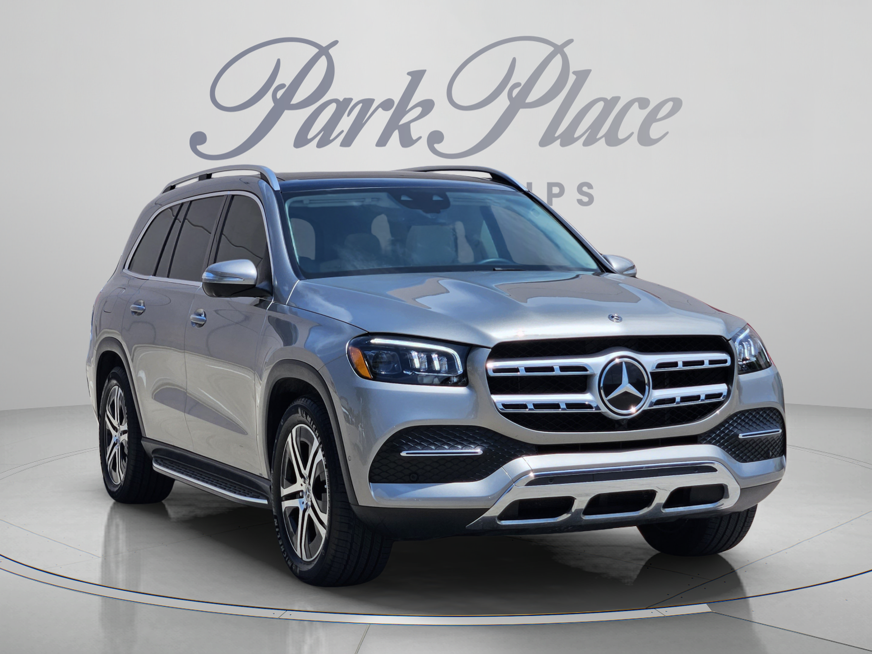 Certified 2021 Mercedes-Benz GLS 450 4MATIC image 4