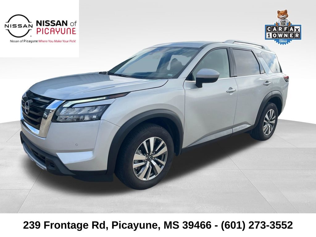 Used 2025 Nissan Pathfinder SL