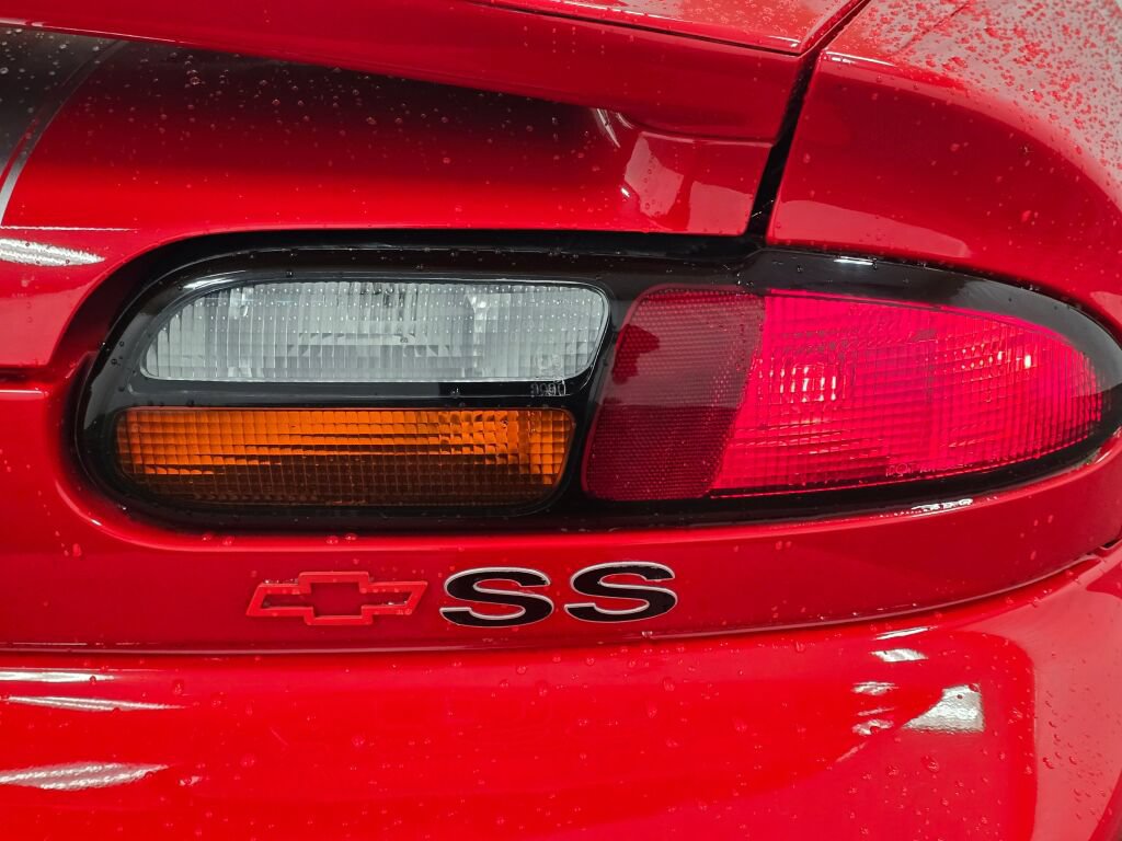 Used 2002 Chevrolet Camaro Z28 w/ SS Performance/Appearance Pkg RWD image 51
