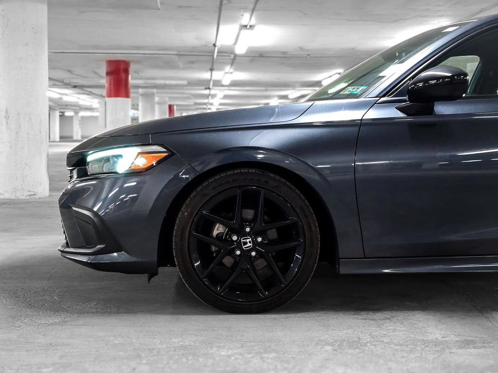 Used 2024 Honda Civic Sport image 13