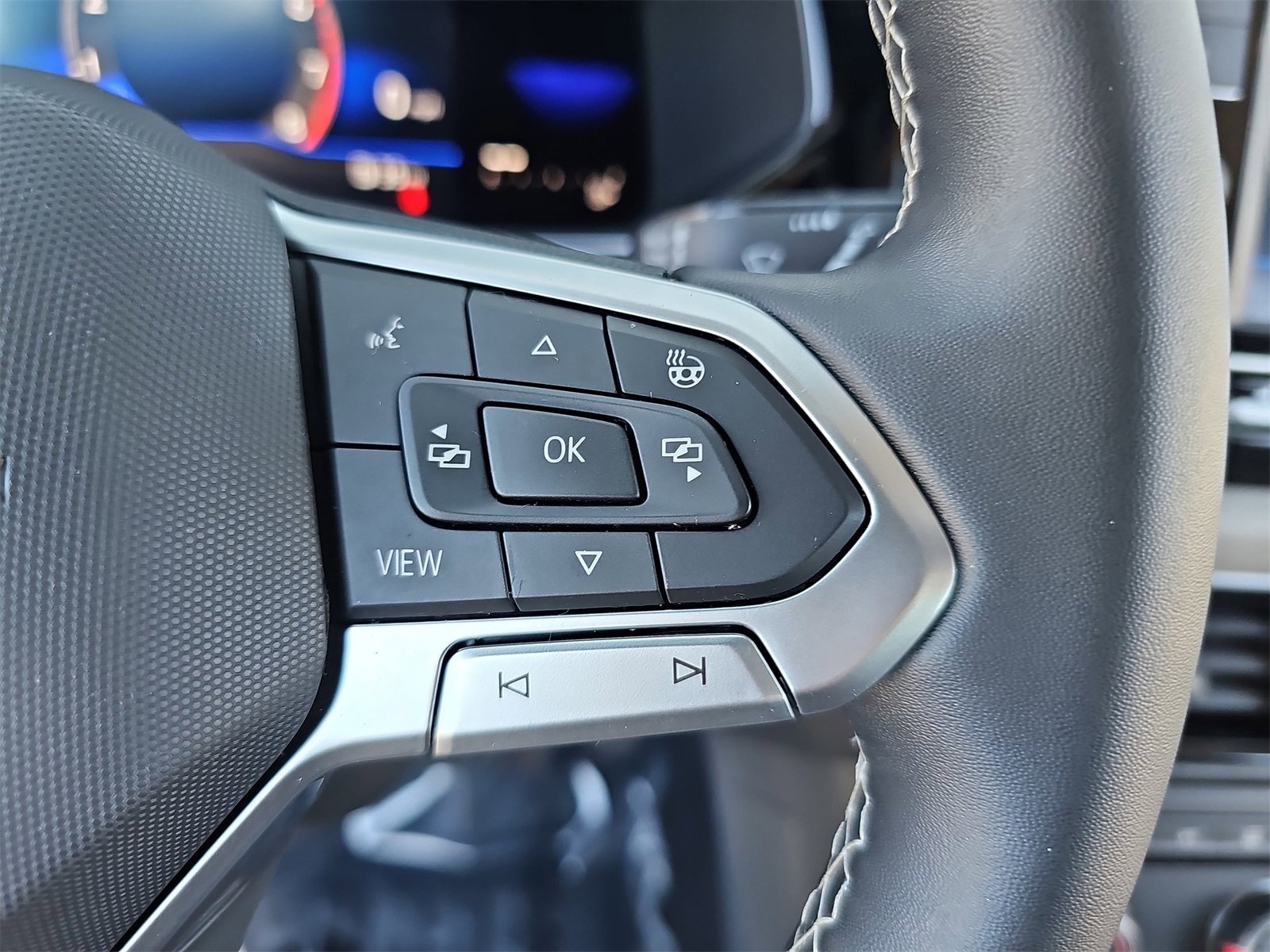 Used 2022 Volkswagen Taos S w/ IQ Drive S Package image 18