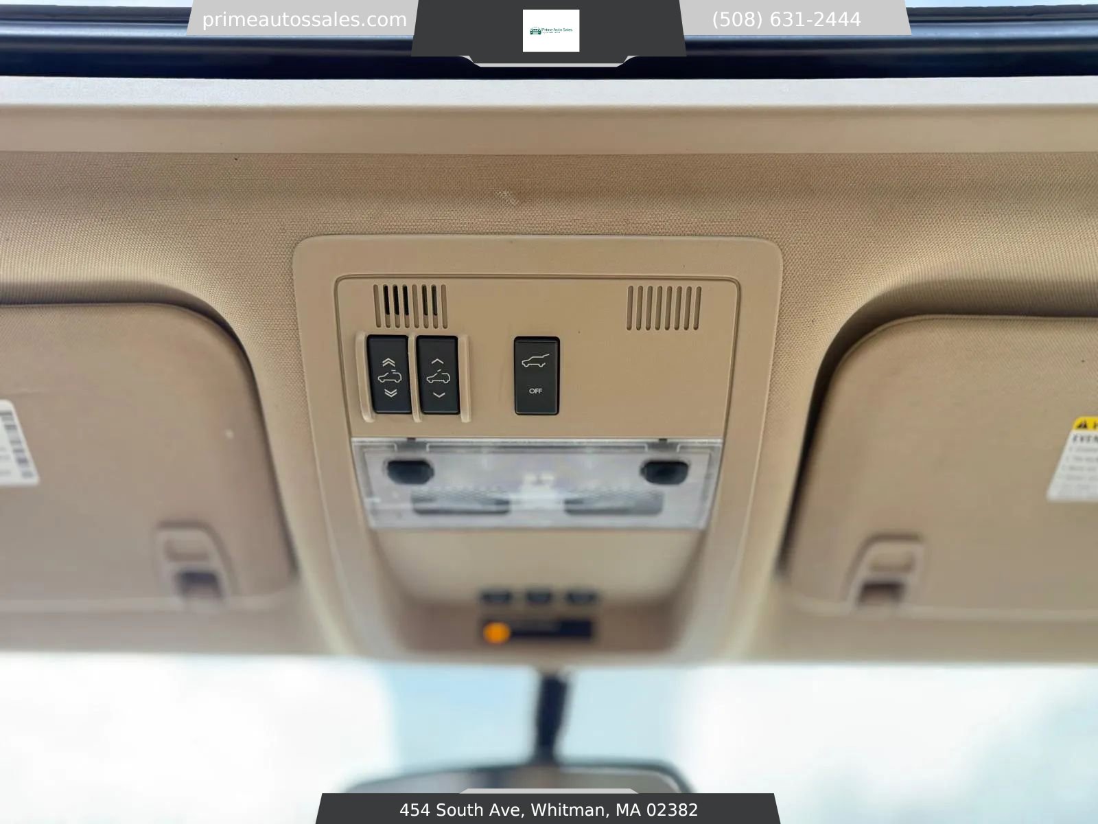 Used 2013 Cadillac Escalade Premium image 36