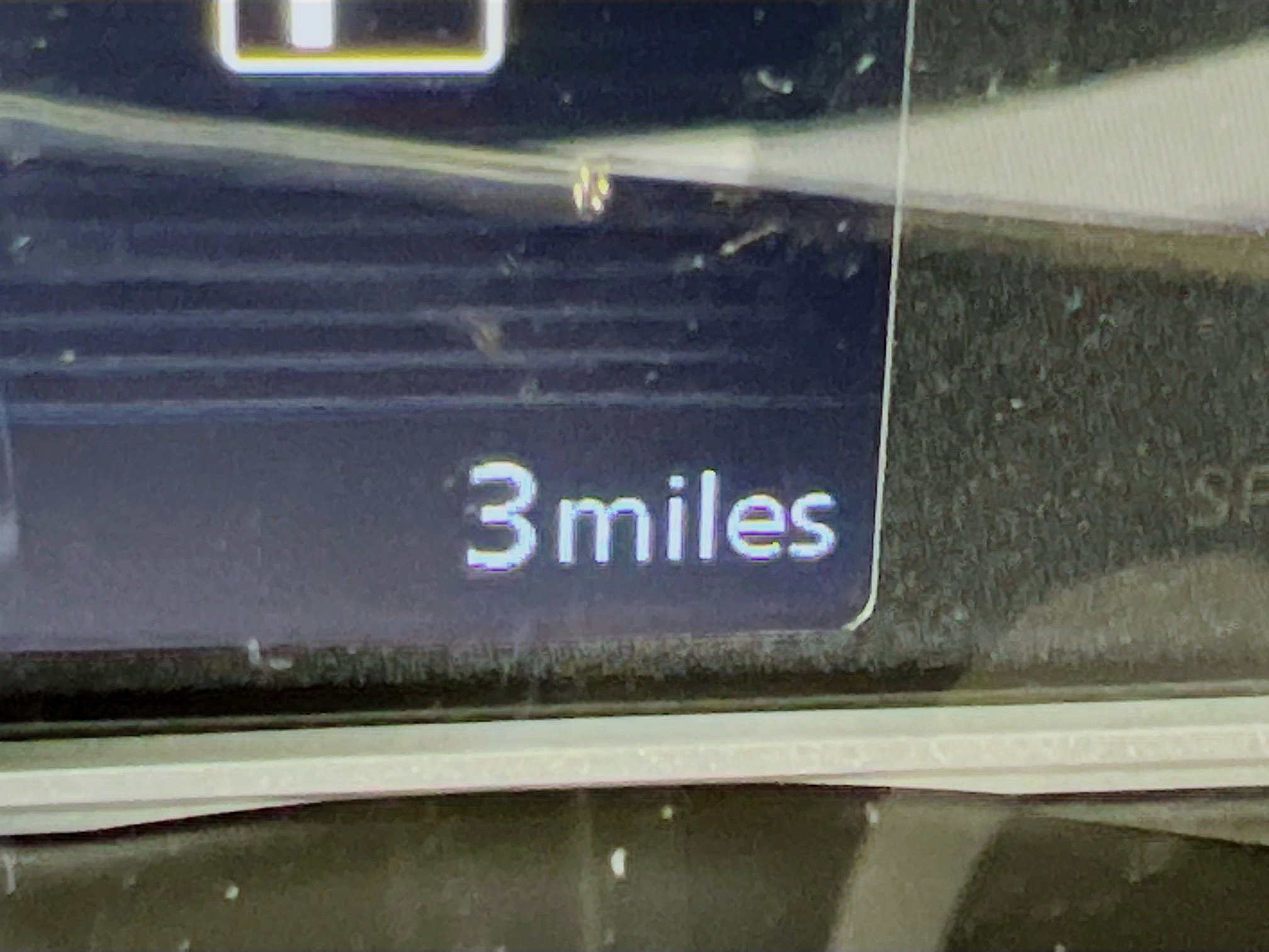 New 2025 Nissan Versa SR w/ Trunk Package image 15