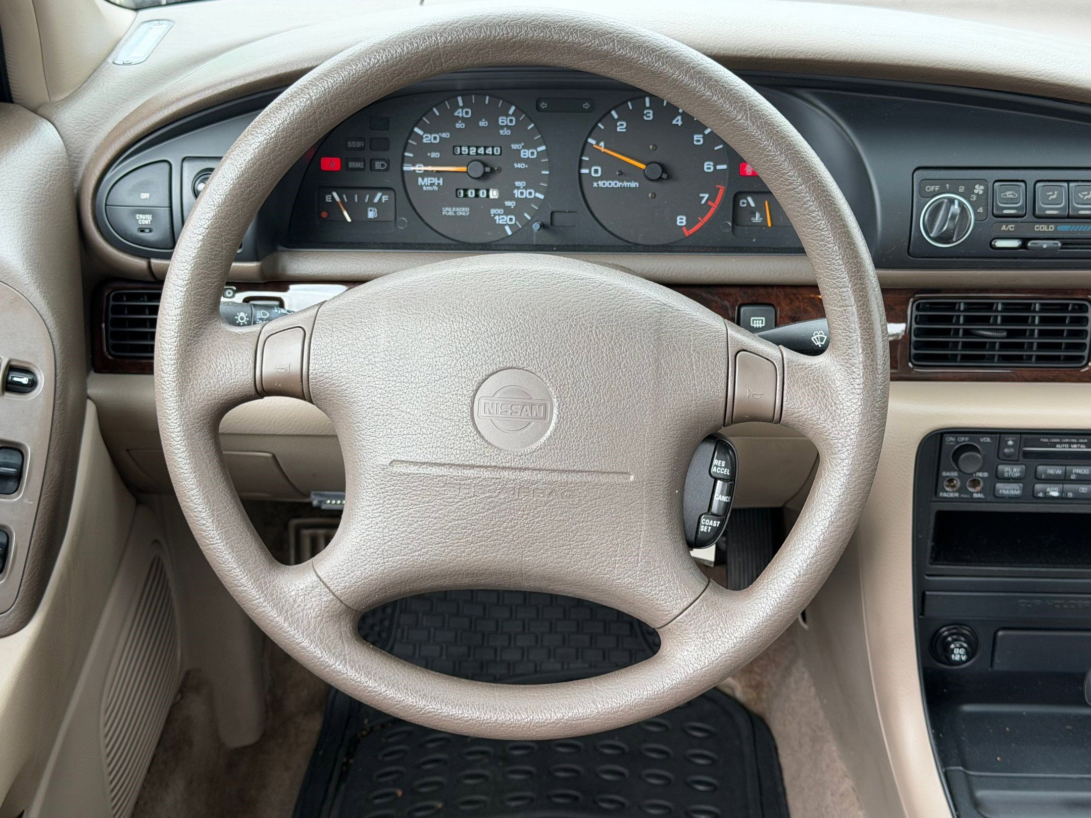 Used 1995 Nissan Altima SE image 15