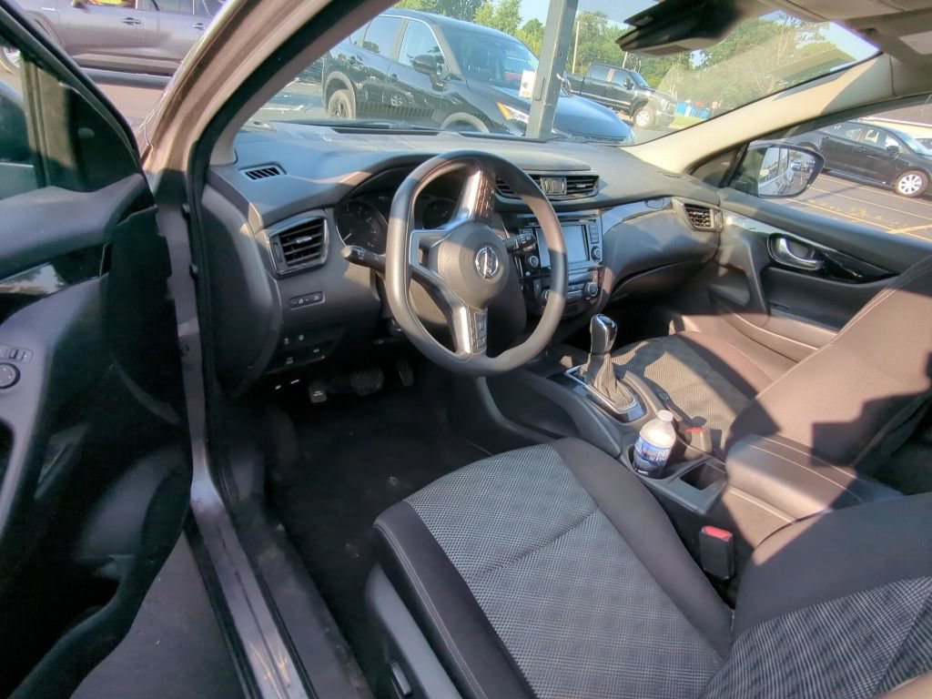 Used 2019 Nissan Rogue Sport SV AWD/4WD image 7