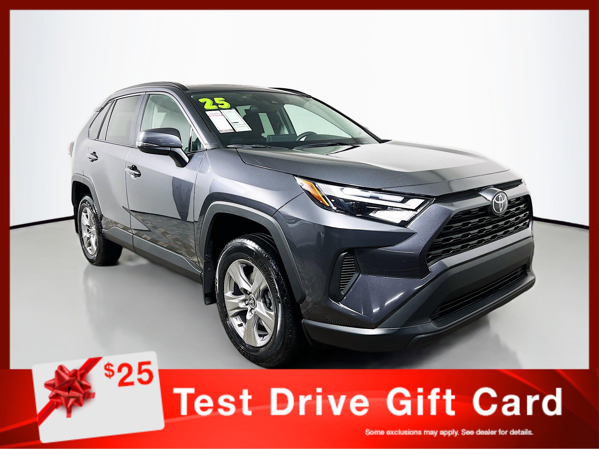 Used 2025 Toyota RAV4 XLE image 1