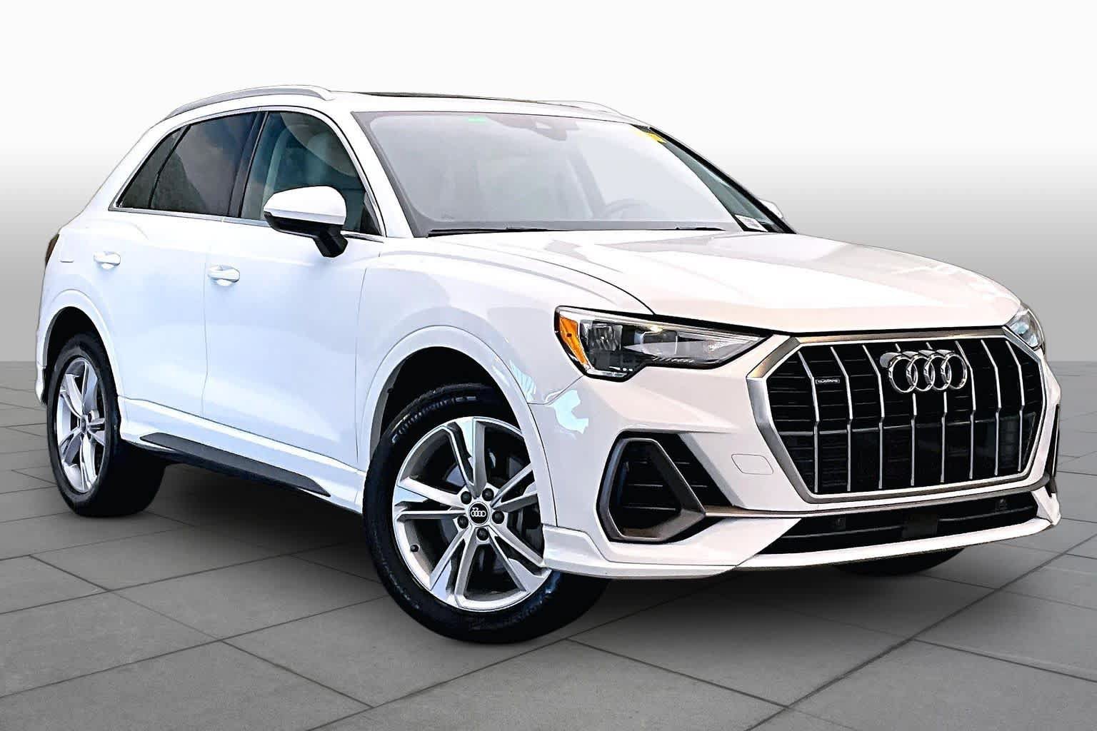 Used 2021 Audi Q3 2.0T Premium w/ Convenience Package AWD/4WD image 3