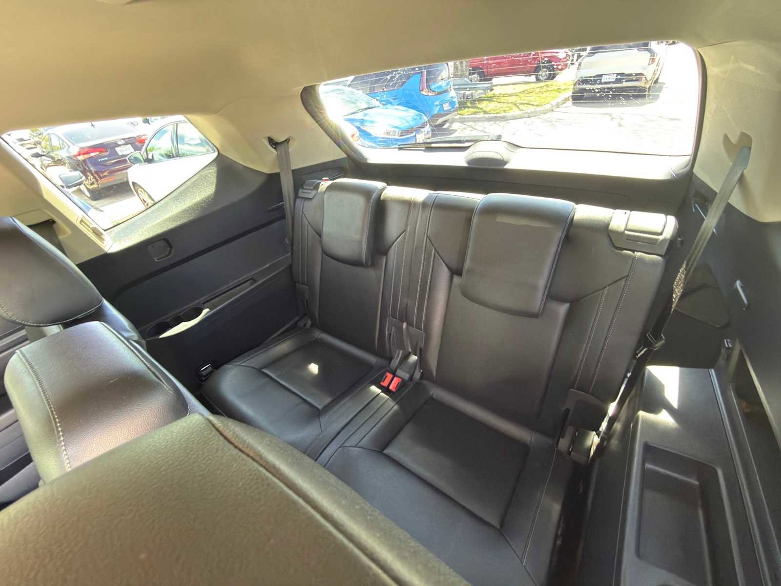 Used 2018 Volkswagen Atlas SE image 29