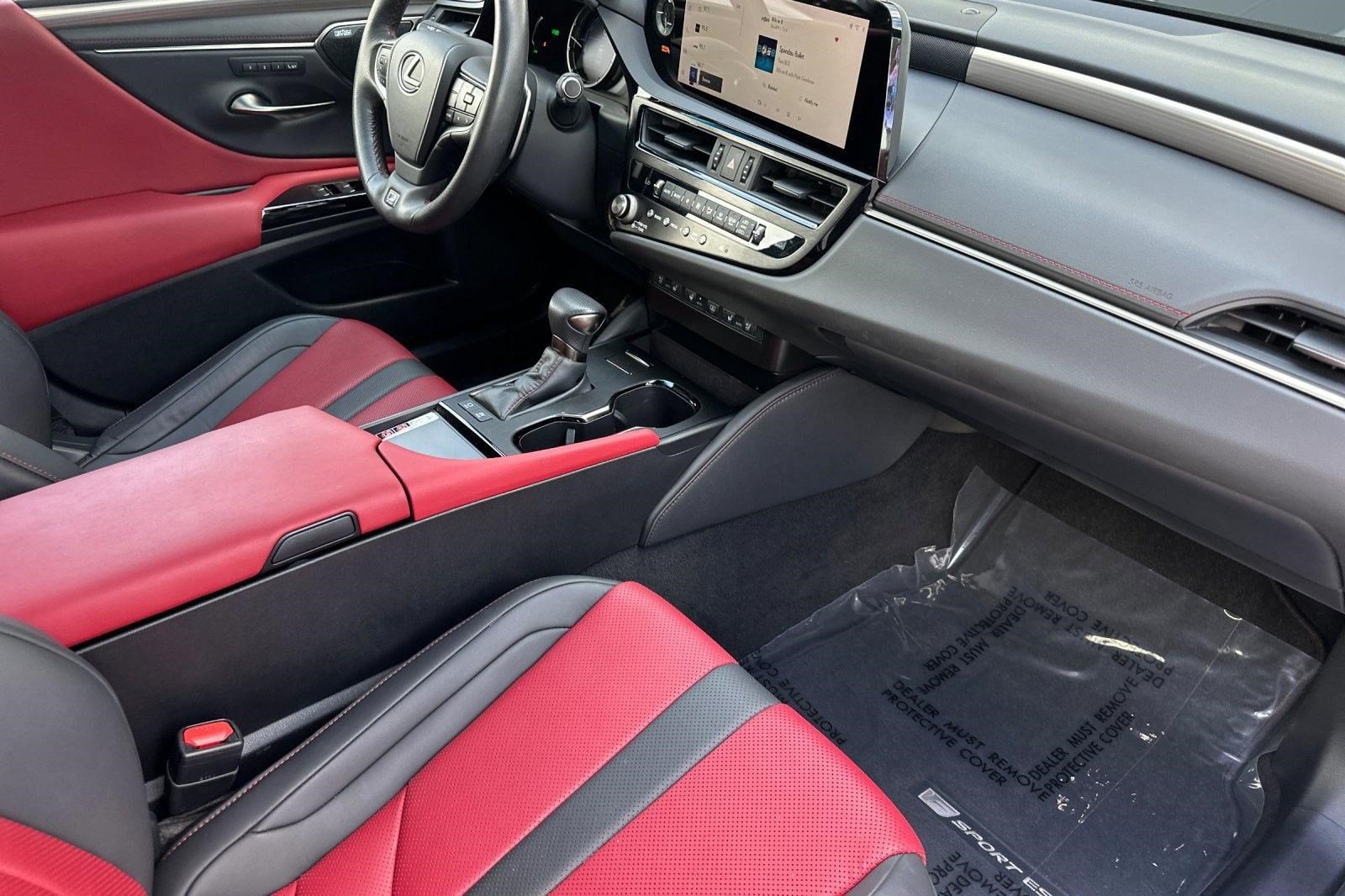 Certified 2024 Lexus ES 300h F Sport w/ Accessory Package (Z1) FWD image 34