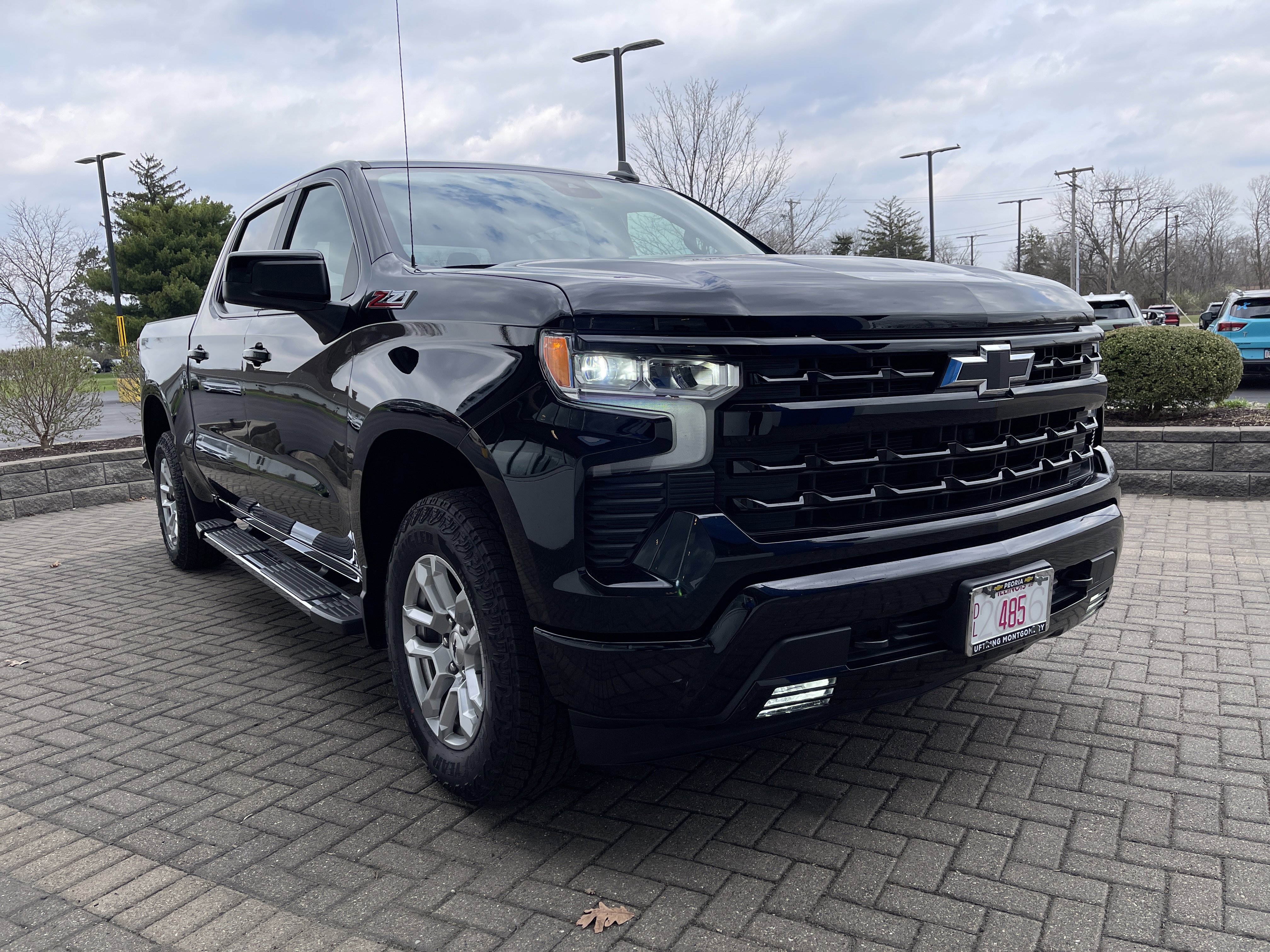 Used 2022 Chevrolet Silverado 1500 RST w/ Z71 Off-Road Package image 7
