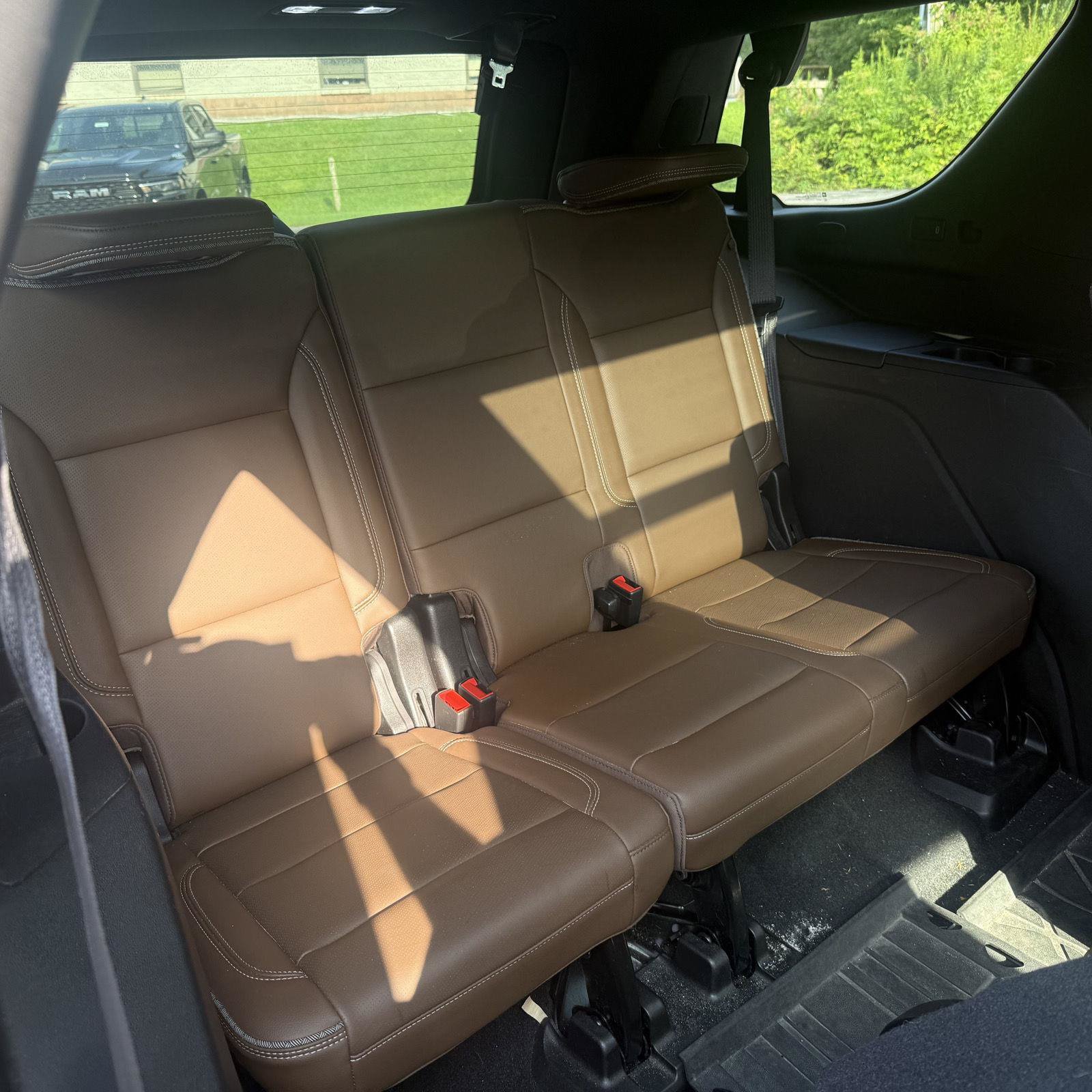 Used 2021 Chevrolet Tahoe High Country w/ Premium Package AWD/4WD image 43