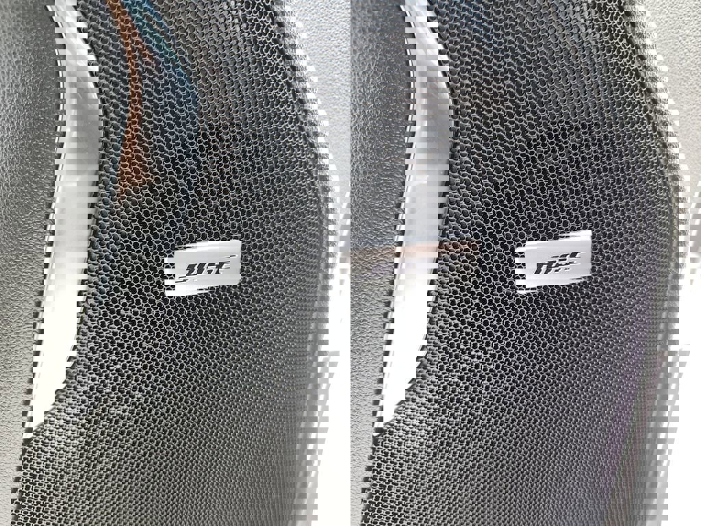 Certified 2022 Chevrolet Tahoe Z71 w/ Luxury Package AWD/4WD image 17