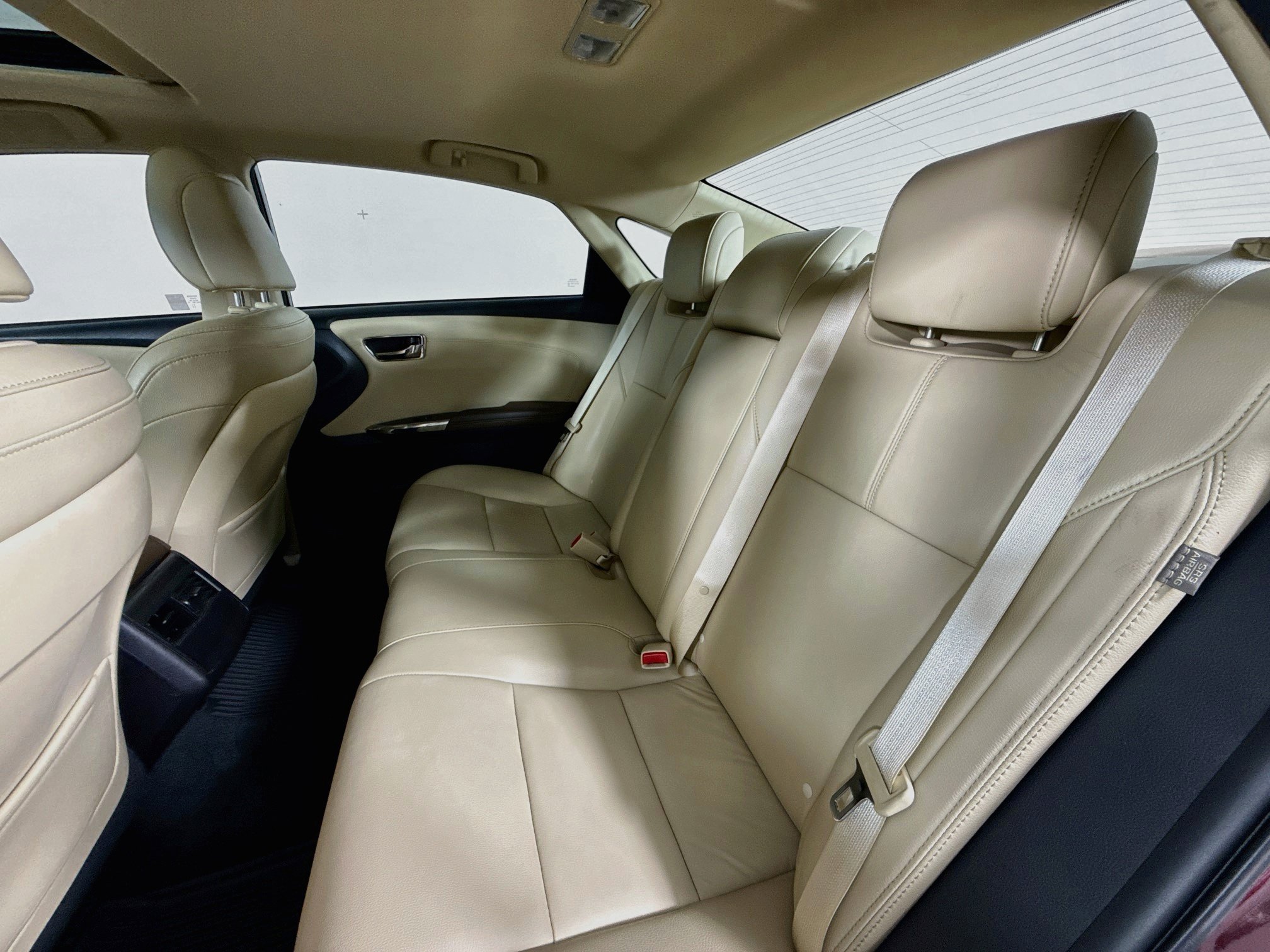 Used 2018 Toyota Avalon XLE Premium w/ Carpet Mat Package FWD image 23