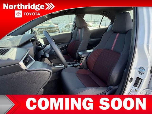 Used 2025 Toyota Corolla SE w/ Convenience Package image 6