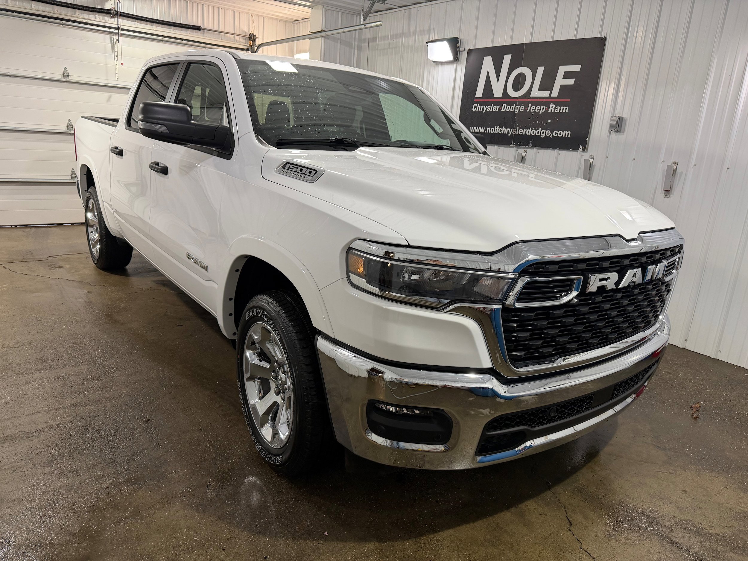 Used 2026 RAM 1500 Big Horn AWD/4WD image 2