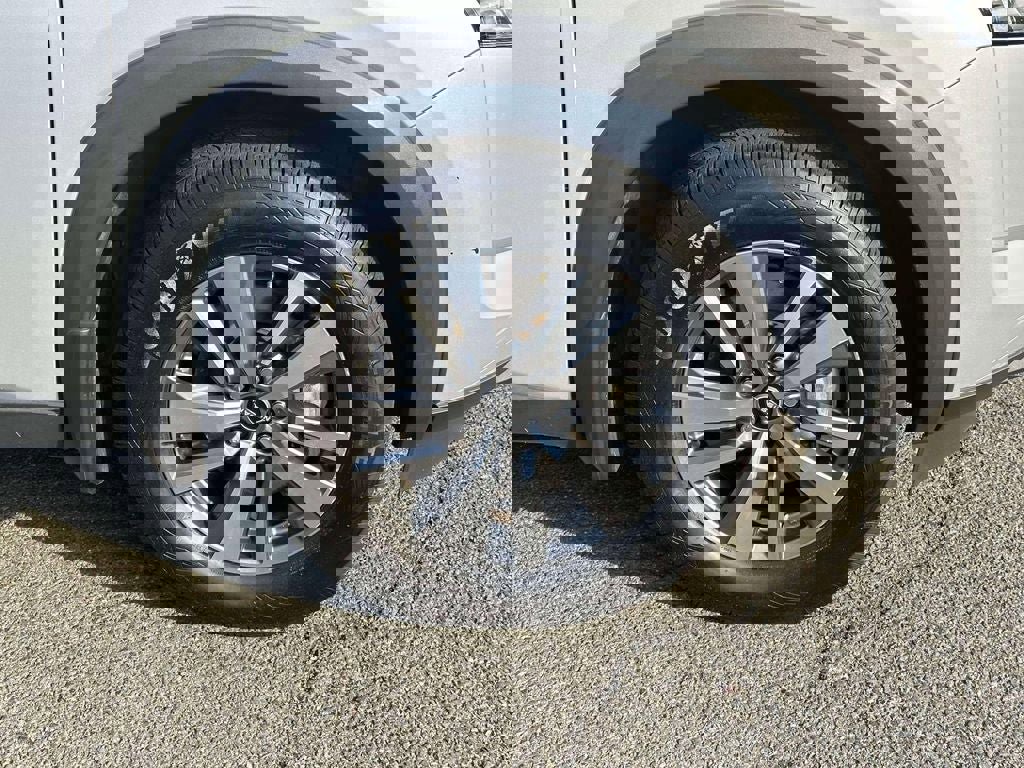 Certified 2023 Nissan Pathfinder SL w/ Lighting Package (N92) image 7