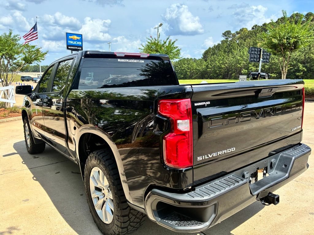 Used 2022 Chevrolet Silverado 1500 Custom w/ Safety Confidence Package RWD image 6
