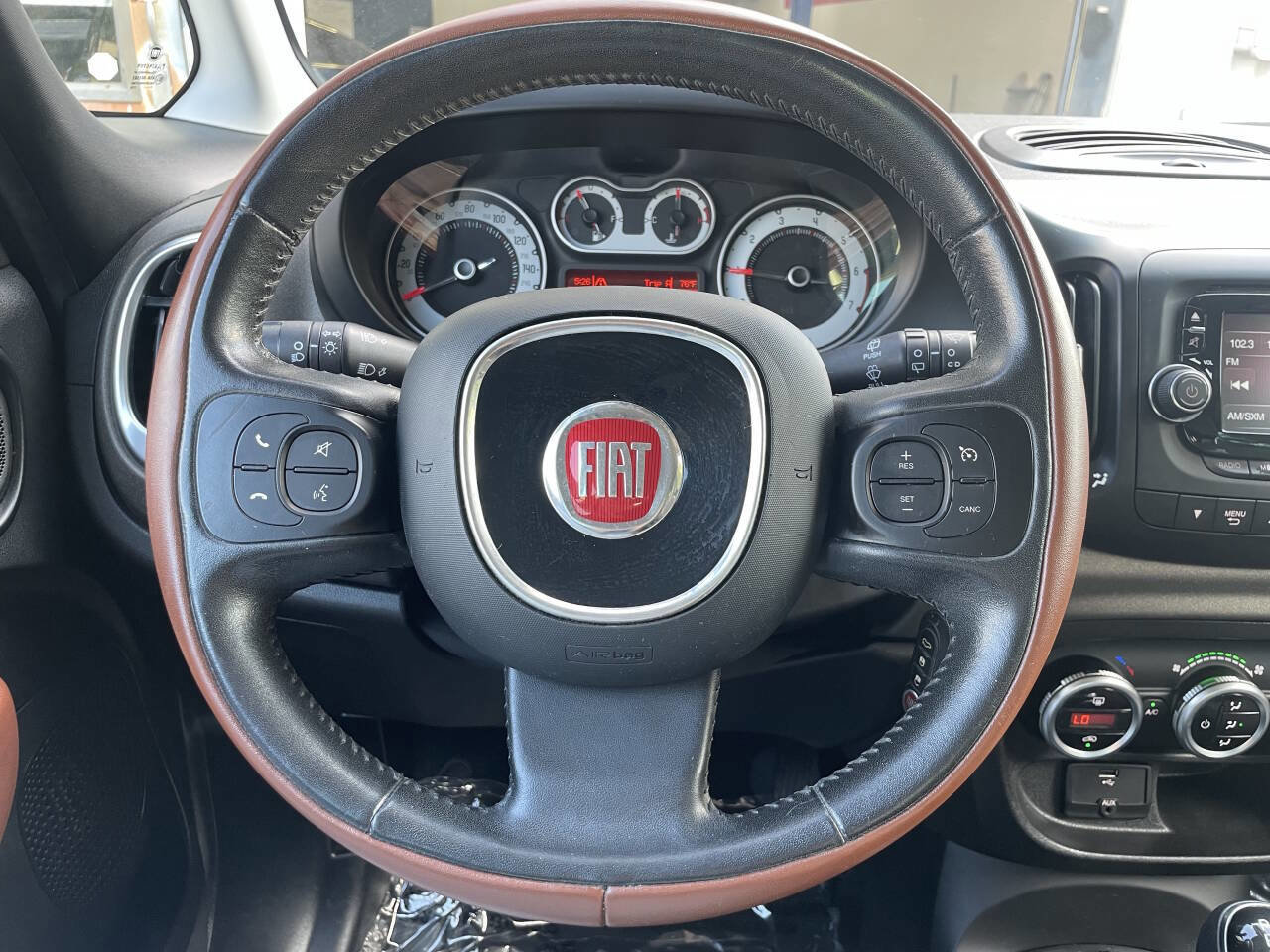 Used 2015 FIAT 500L Trekking image 14