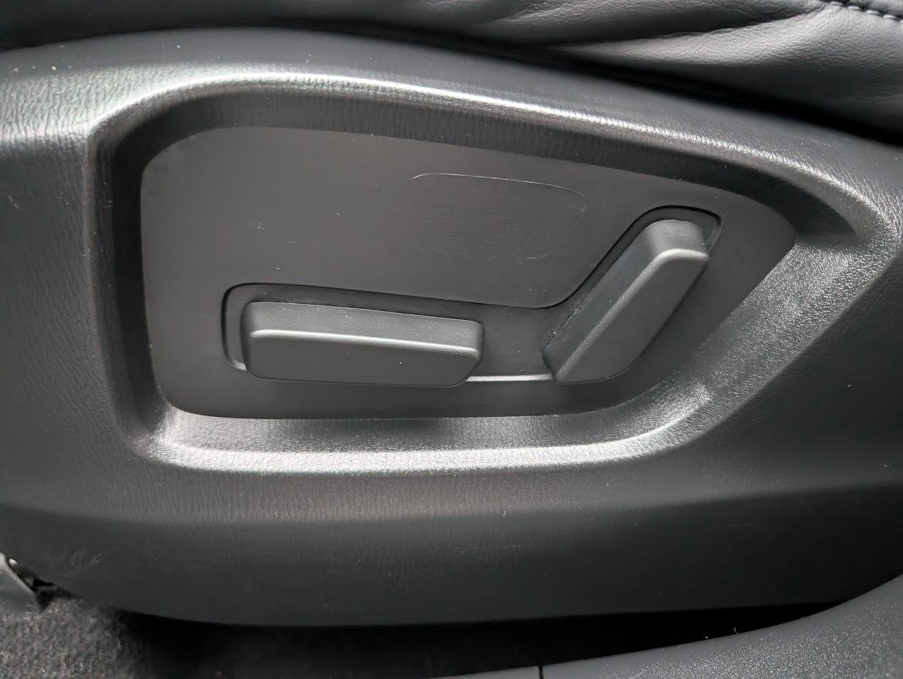 Used 2019 MAZDA CX-5 Touring image 33