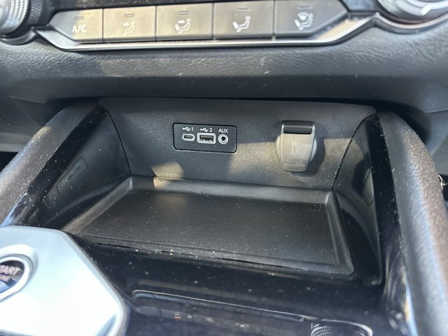 Used 2024 Nissan Altima 2.5 SV image 32