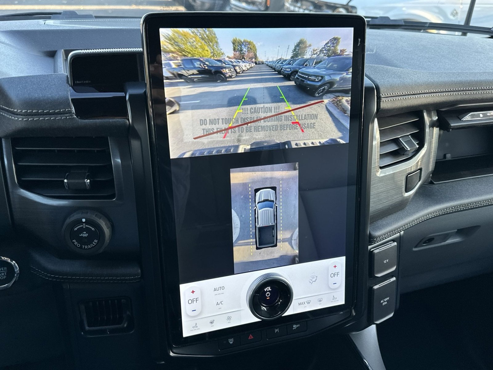 New 2025 Ford F150 Lightning Flash image 24