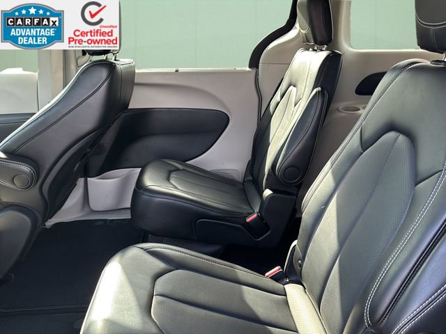Certified 2024 Chrysler Pacifica Touring-L image 20
