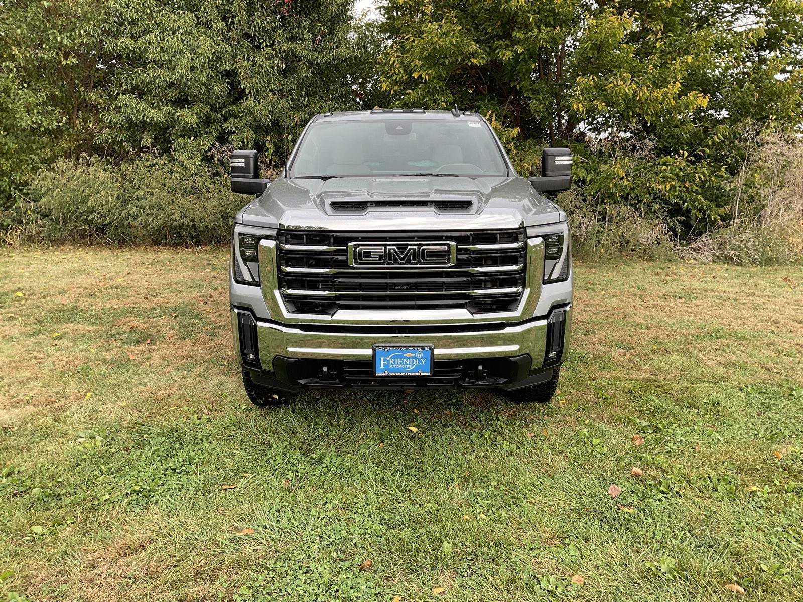 Certified 2024 GMC Sierra 2500 SLE w/ SLE Value Package; AWD/4WD image 2