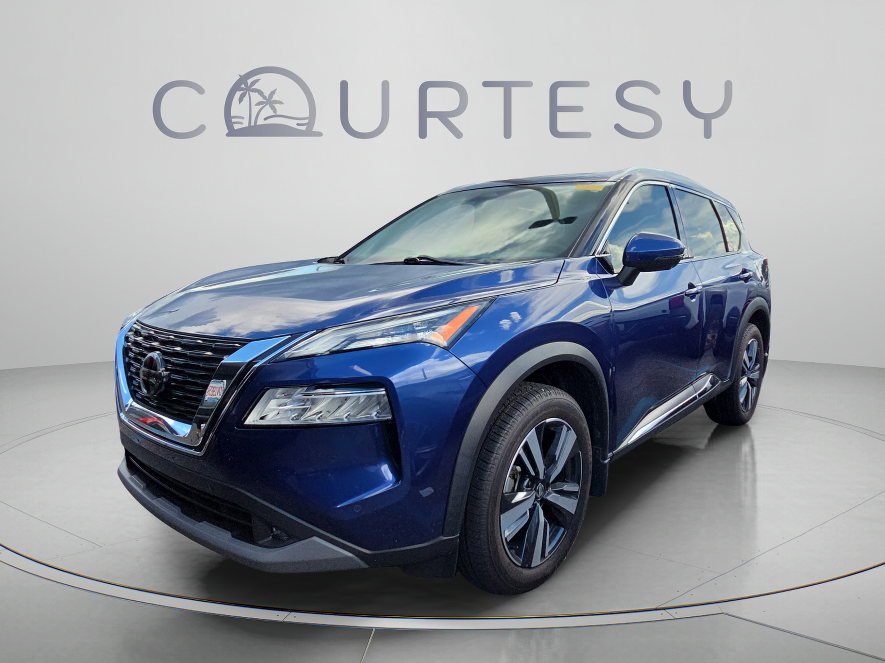 Used 2021 Nissan Rogue SL w/ Premium Package FWD image 1
