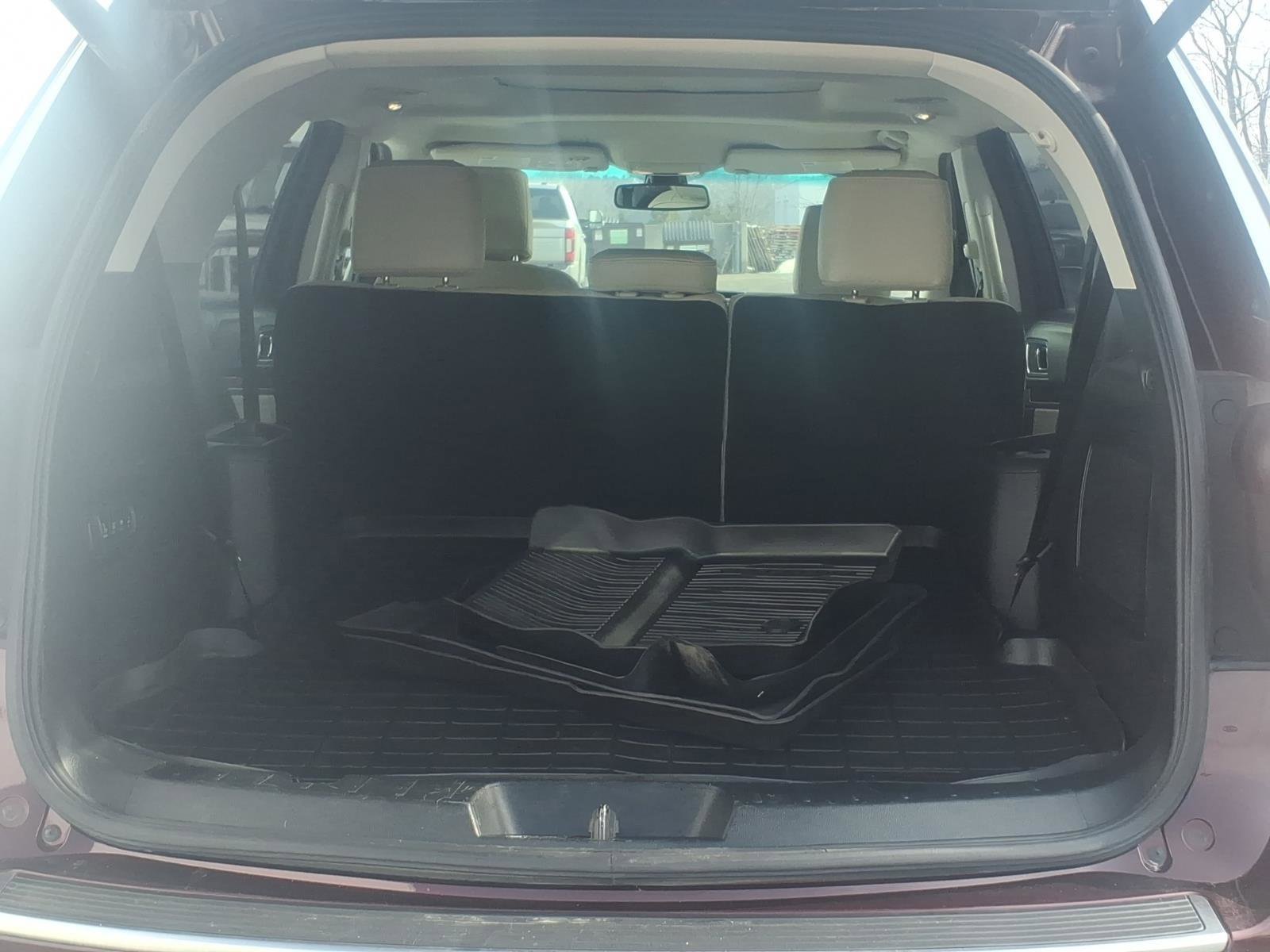 Used 2018 Ford Explorer Platinum image 7