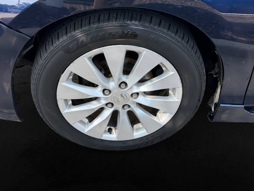 Used 2013 Honda Accord LX image 12