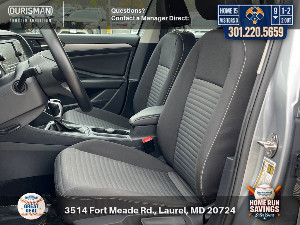 Used 2024 Volkswagen Jetta S image 6