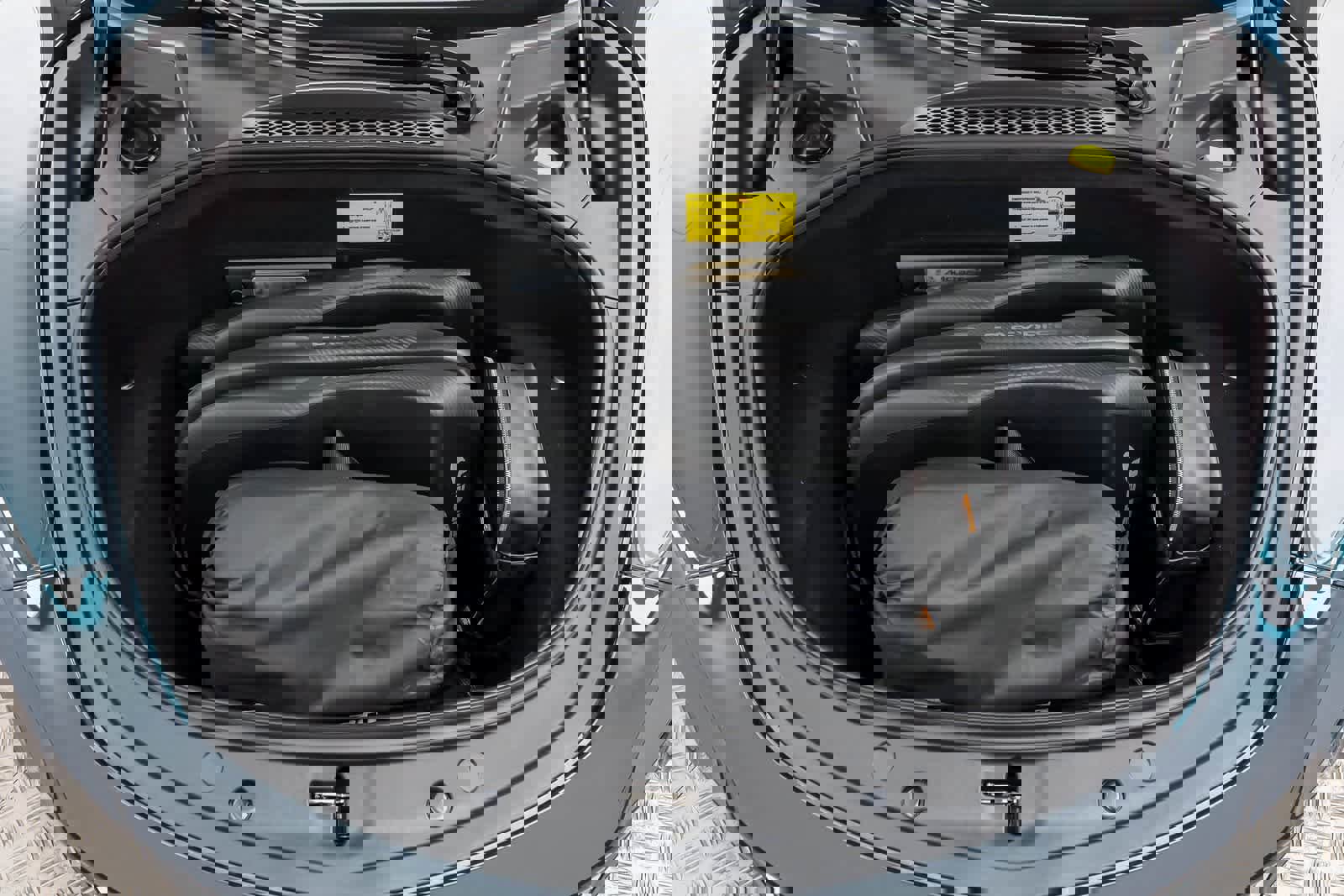 New 2026 McLaren Artura image 19