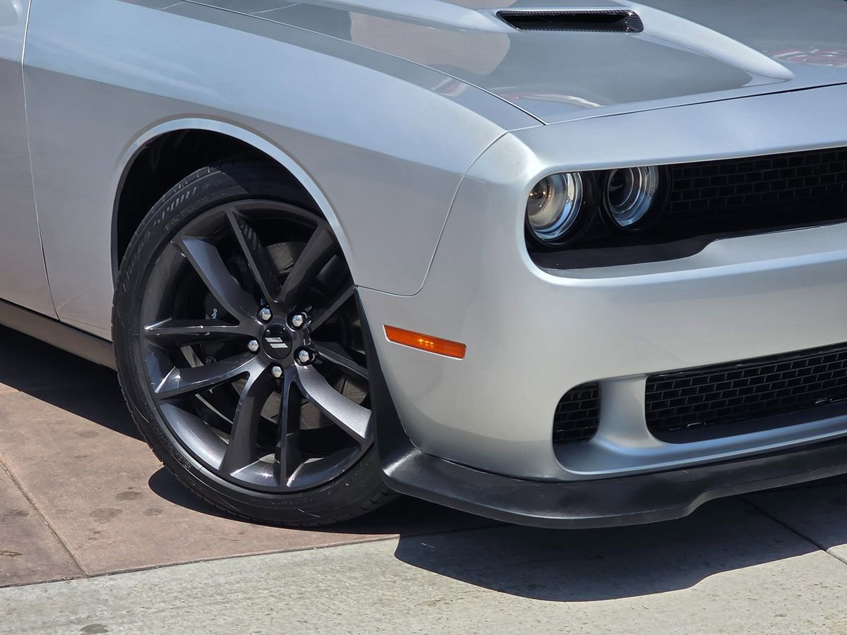 Used 2019 Dodge Challenger GT w/ Performance Handling Group RWD image 4