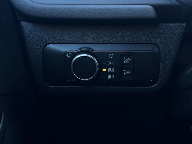 Used 2025 Ford Escape Active image 28