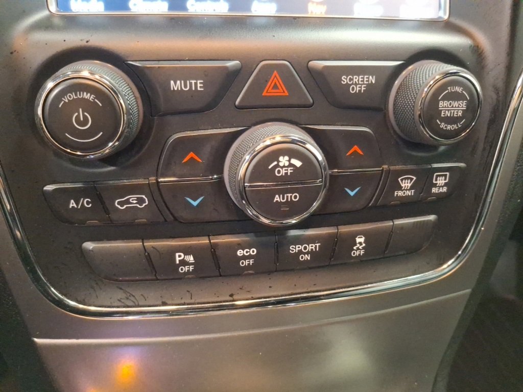 Used 2018 Jeep Grand Cherokee Limited w/ Trailer Tow Group IV image 25