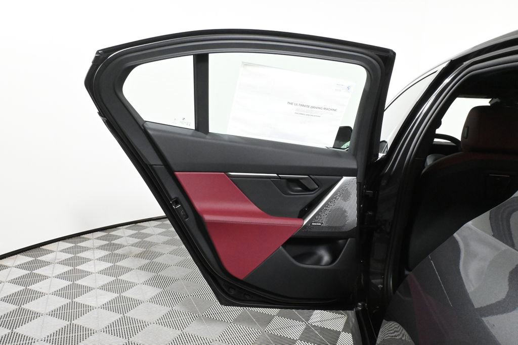 Used 2026 BMW 530i xDrive w/ Premium Package image 30