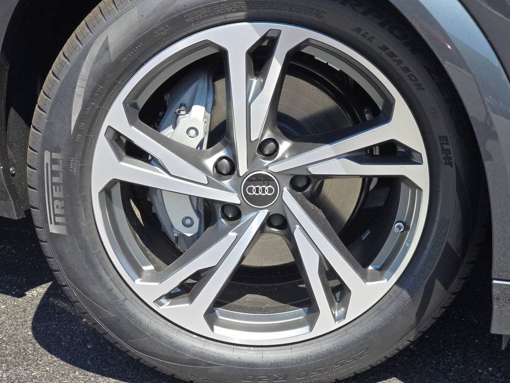 New 2027 Audi Q6 e-tron Prestige AWD/4WD image 10