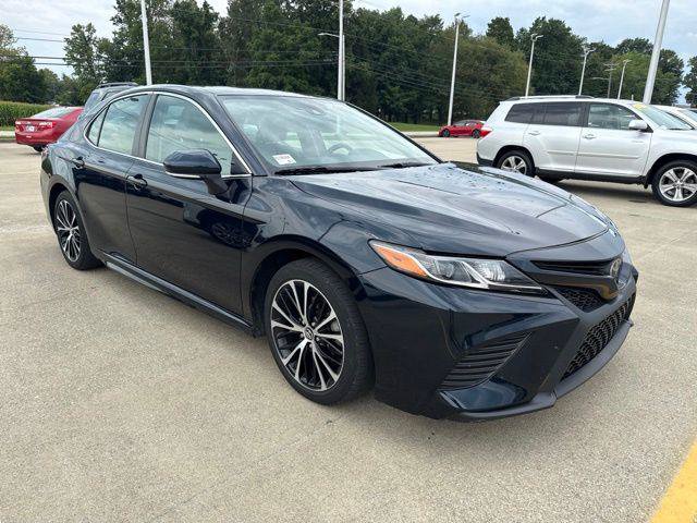 Certified 2019 Toyota Camry SE w/ Audio Package FWD image 12