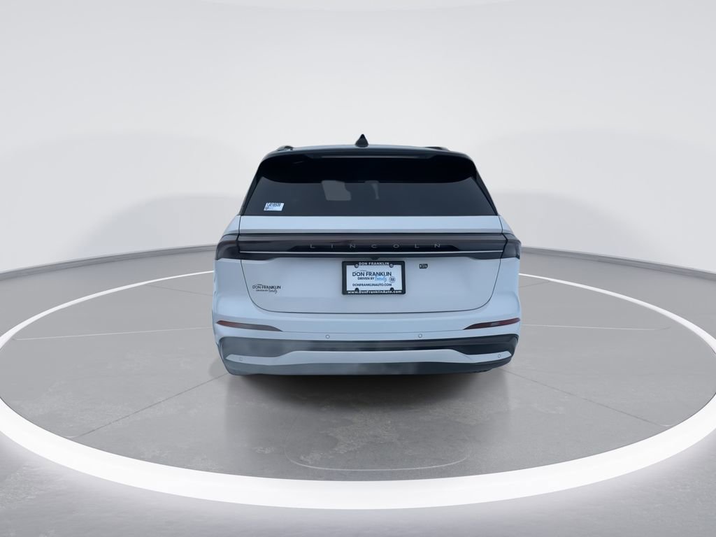 New 2026 Lincoln Nautilus Reserve image 7